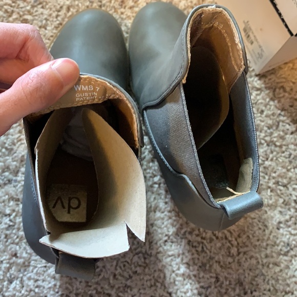 New Dolce Vita Ankle Boots - Picture 8 of 9